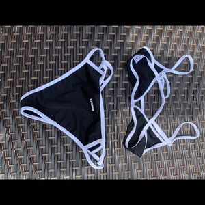 Lounge bikini black